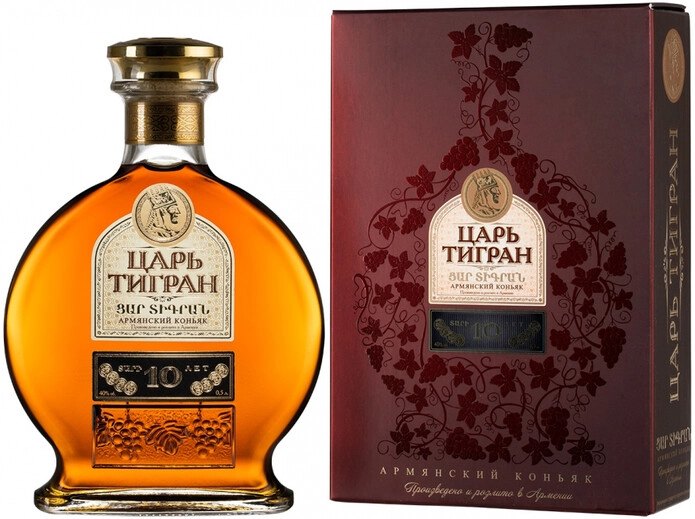 Коньяк Царь Тигран 10-летний, в подарочной коробке, 0.5 л