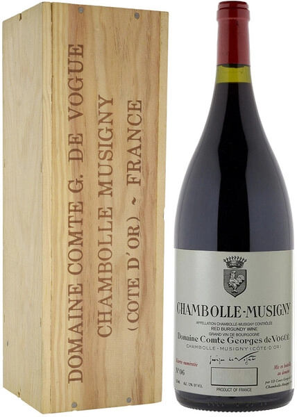 Вино Domaine Comte Georges de Vogue, Chambolle-Musigny AOC, 2022, wooden box, 1.5 л