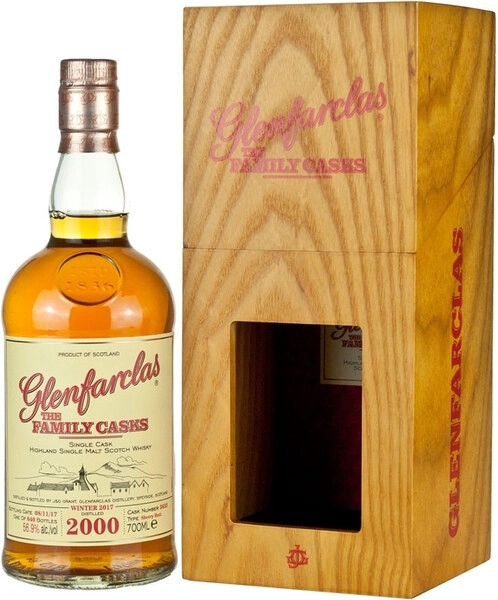 Виски Glenfarclas 2000 "Family Casks" (56,9%), in wooden box, 0.7 л