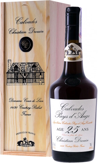 Кальвадос Coeur de Lion Calvados 25 ans, wooden box, 0.7 л