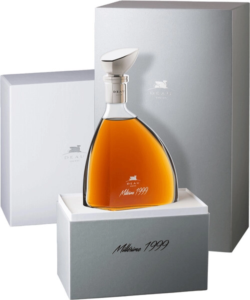 Коньяк Deau, Bon Bois AOC, 1999, gift box, 0.7 л