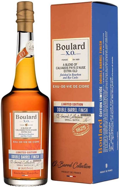 Кальвадос Boulard XO Double Barrel Cask Finish, Pays d'Auge AOC, gift box, 0.7 л