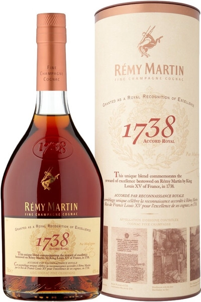 Коньяк Remy Martin, 1738 Accord Royal, in tube, 0.7 л