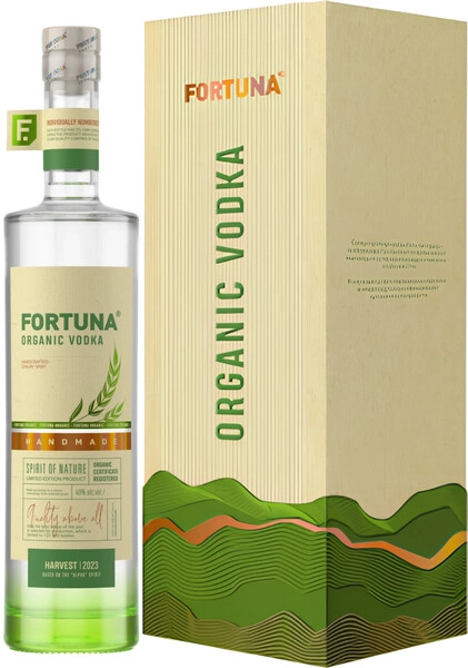 Водка "Fortuna" Organic, gift box, 0.7 л
