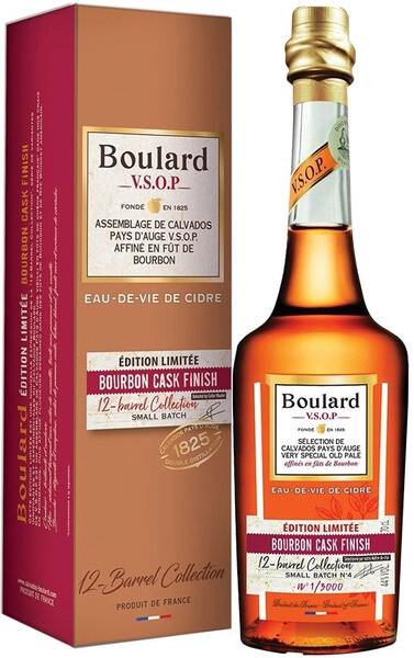 Кальвадос Boulard VSOP Bourbon Cask Finish, Pays d'Auge AOC, gift box, 0.7 л