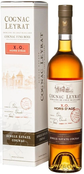 Коньяк Leyrat XO Hors d'Age, gift box, 0.7 л