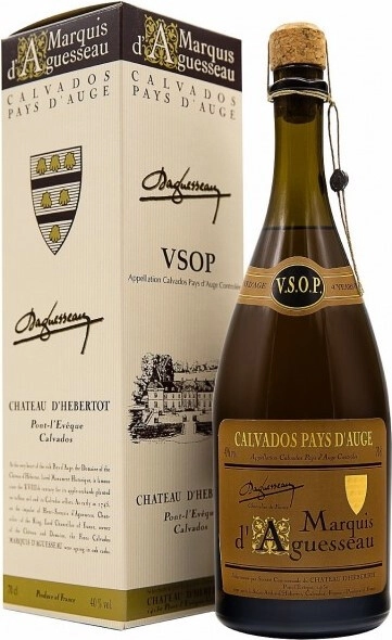 Кальвадос Marquis d'Aguesseau, VSOP 4 ans, gift box, 0.7 л