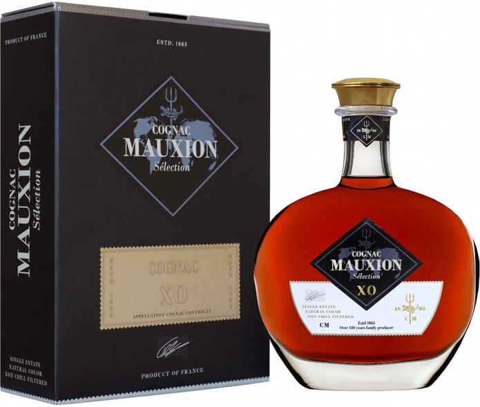 Коньяк Mauxion Selection XO, in decanter & gift box, 0.7 л