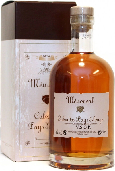Кальвадос Menorval Pays d'Auge VSOP, Calvados AOC, gift box, 0.7 л