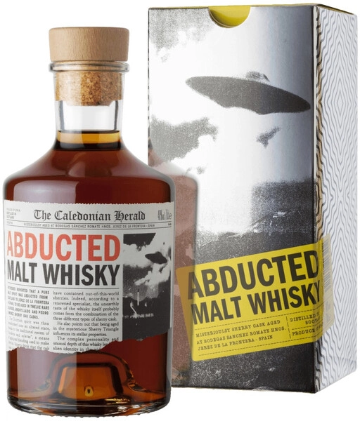 Виски Abducted Malt Whisky, gift box, 0.7 л