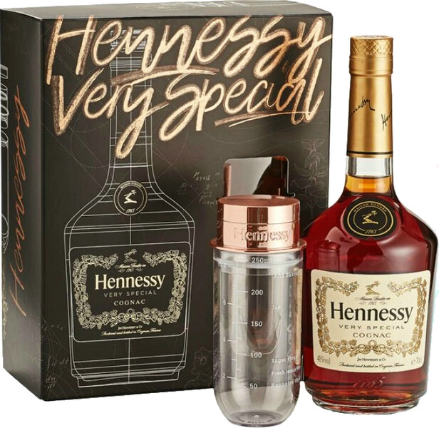 Коньяк Hennessy V.S, gift box with shaker, 0.7 л