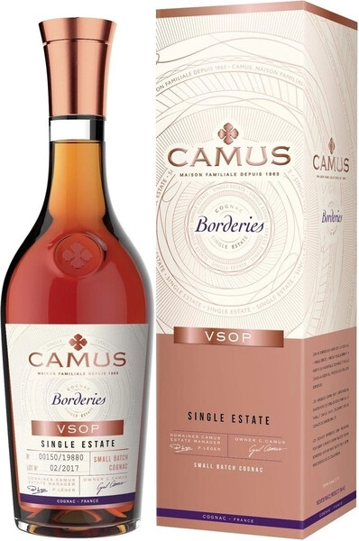 Коньяк Camus V.S.O.P. Borderies, 0.7 л