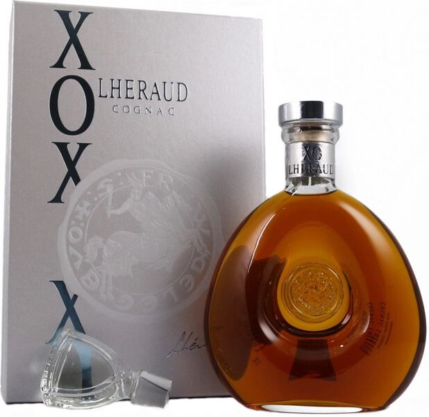 Коньяк Lheraud XO Charles VII, gift box, 0.7 л