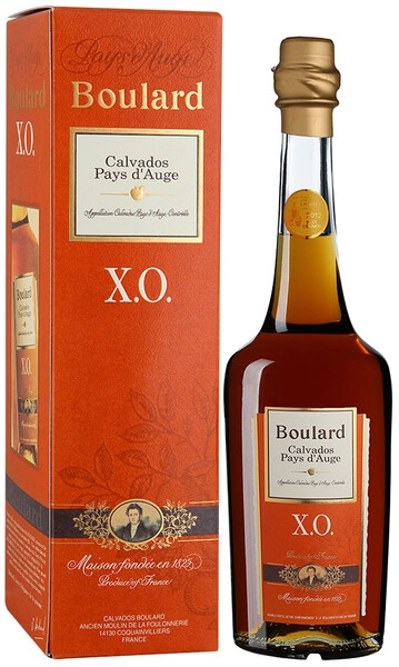 Кальвадос Boulard XO, Pays d'Auge AOC, gift box, 0.7 л