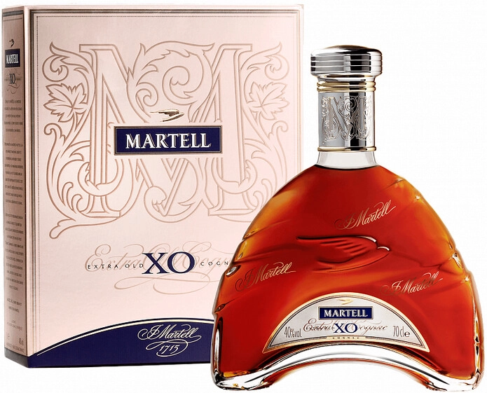 Коньяк Martell XO Extra Old, with box, 0.7 л