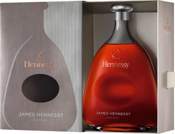 Коньяк James Hennessy, gift box, 0.7 л