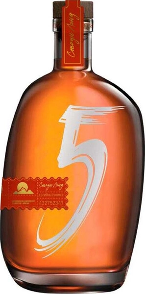 Коньяк Страна камней 5-летний, 0.7 л