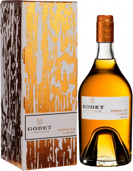 Коньяк Godet, Classique VS, gift box, 0.7 л