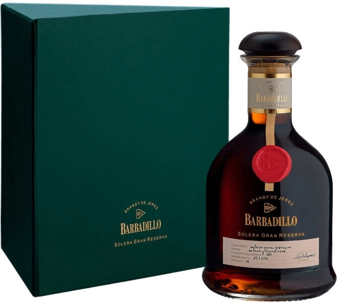 Бренди Barbadillo Solera Gran Reserva, Brandy de Jerez DO, gift box, 0.7 л