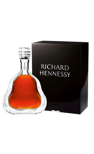 Коньяк Hennessy Richard 0.7 л в коробке