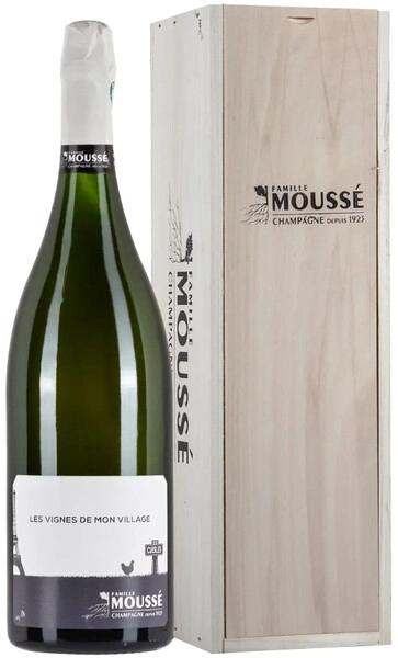 Шампанское Champagne Famille Mousse, "Les Vignes de mon Village" Extra Brut, Champagne AOC, wooden box, 3 л
