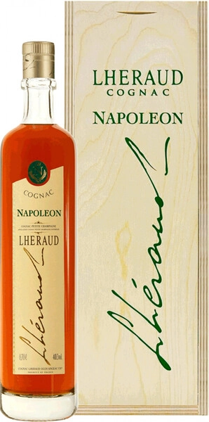 Коньяк Lheraud, Cognac Napoleon, wooden box, 0.7 л