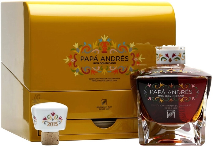 Ром Brugal, Papa Andres, 2015, gift box, 0.7 л