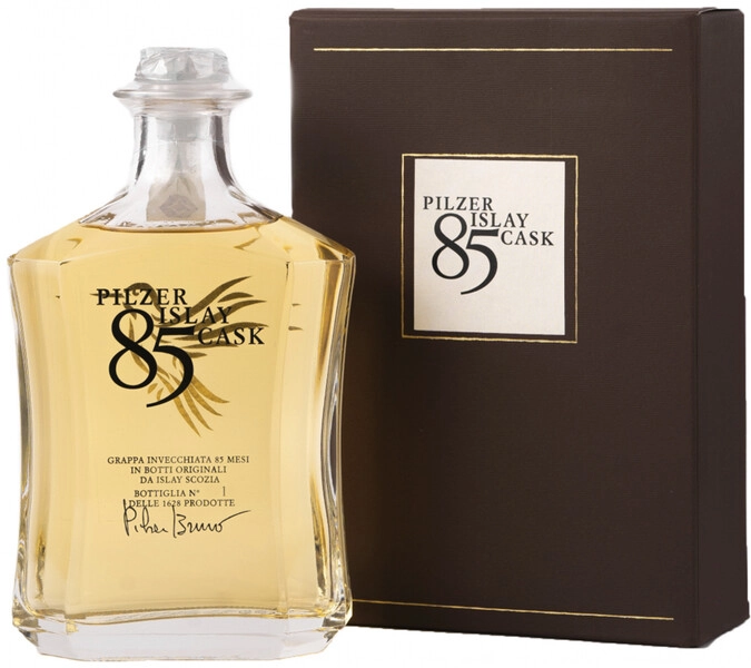 Граппа Pilzer, Grappa Invecchiata 85 Mesi Islay Cask, gift box, 0.7 л