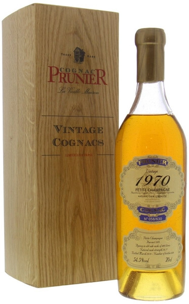 Коньяк Prunier Petite Champagne AOC, 1970, gift box, 0.7 л