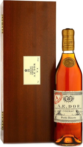 Коньяк A.E. Dor №6, wooden box, 0.7 л
