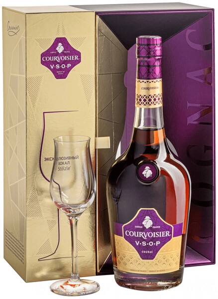 Коньяк Courvoisier VSOP, gift box with 1 glass, 0.7 л