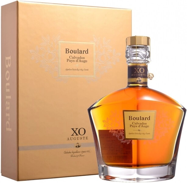 Кальвадос Boulard, Auguste XO, Pays d'Auge AOC, gift box, 0.7 л