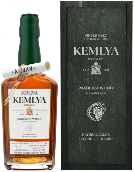 Виски Kemlya Madeira Wood, wooden box, 0.7 л