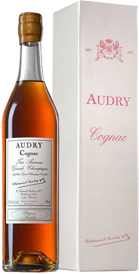 Коньяк Audry, La Tres Ancienne Grande Champagne Reserve Arisitide, gift box, 0.7 л