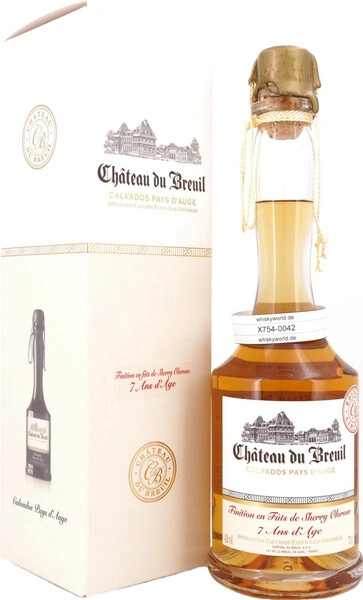 Кальвадос Chateau du Breuil, Finition en Futs de Sherry Oloroso 7 Ans d'Age, Pays d'Auge AOC, gift box, 0.7 л