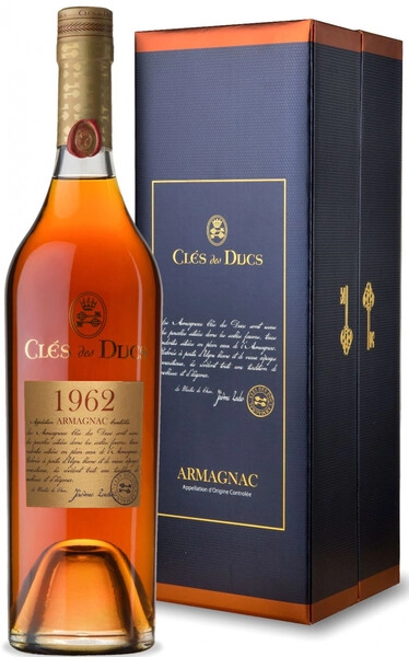 Арманьяк Cles des Ducs Millesime, Armagnac AOC, 1962, gift box, 0.7 л