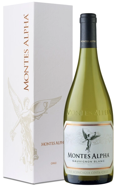 Вино "Montes Alpha" Sauvignon Blanc, Aconcagua Costa DO, 2024, gift box