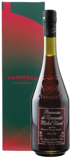 Кальвадос Michel Huard Pommeau de Normandie, gift box, 0.7 л