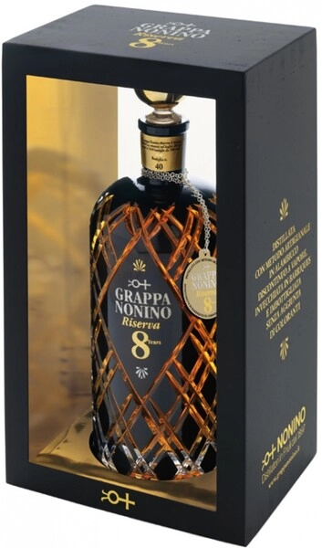 Граппа Grappa Nonino Riserva, 8 Years, wooden box, 0.7 л