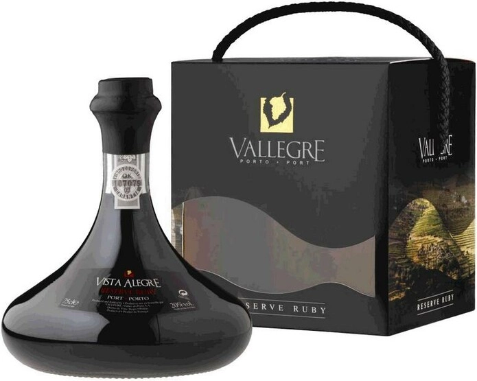 Портвейн Vista Alegre Reserve Ruby, in decanter, gift box