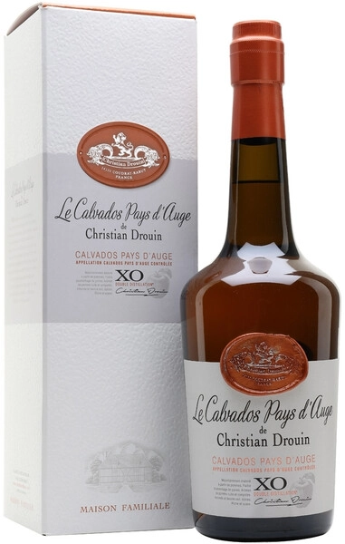 Кальвадос Christian Drouin, Calvados Pays d'Auge XO, gift box, 0.7 л