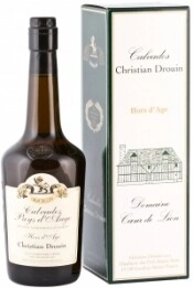Кальвадос Coeur de Lion Calvados Pays d'Auge Hors d'Age, Gift box, 0.7 л